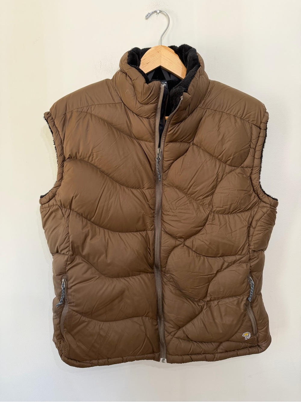 Brown Quilted Puffer Vest - Women